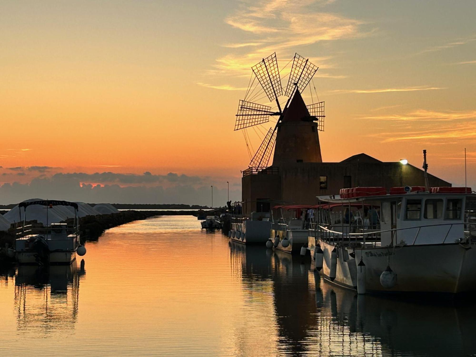 L'Oasi Una Pineta Sul Mare Custonaci Exteriér fotografie