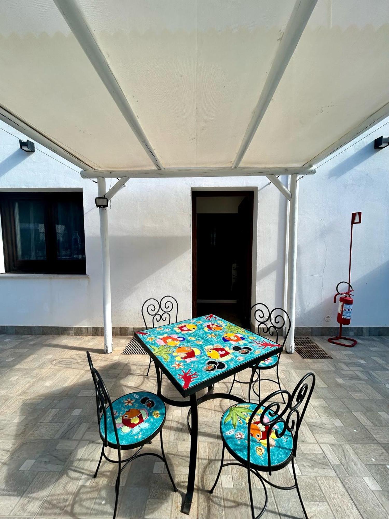L'Oasi Una Pineta Sul Mare Custonaci Exteriér fotografie