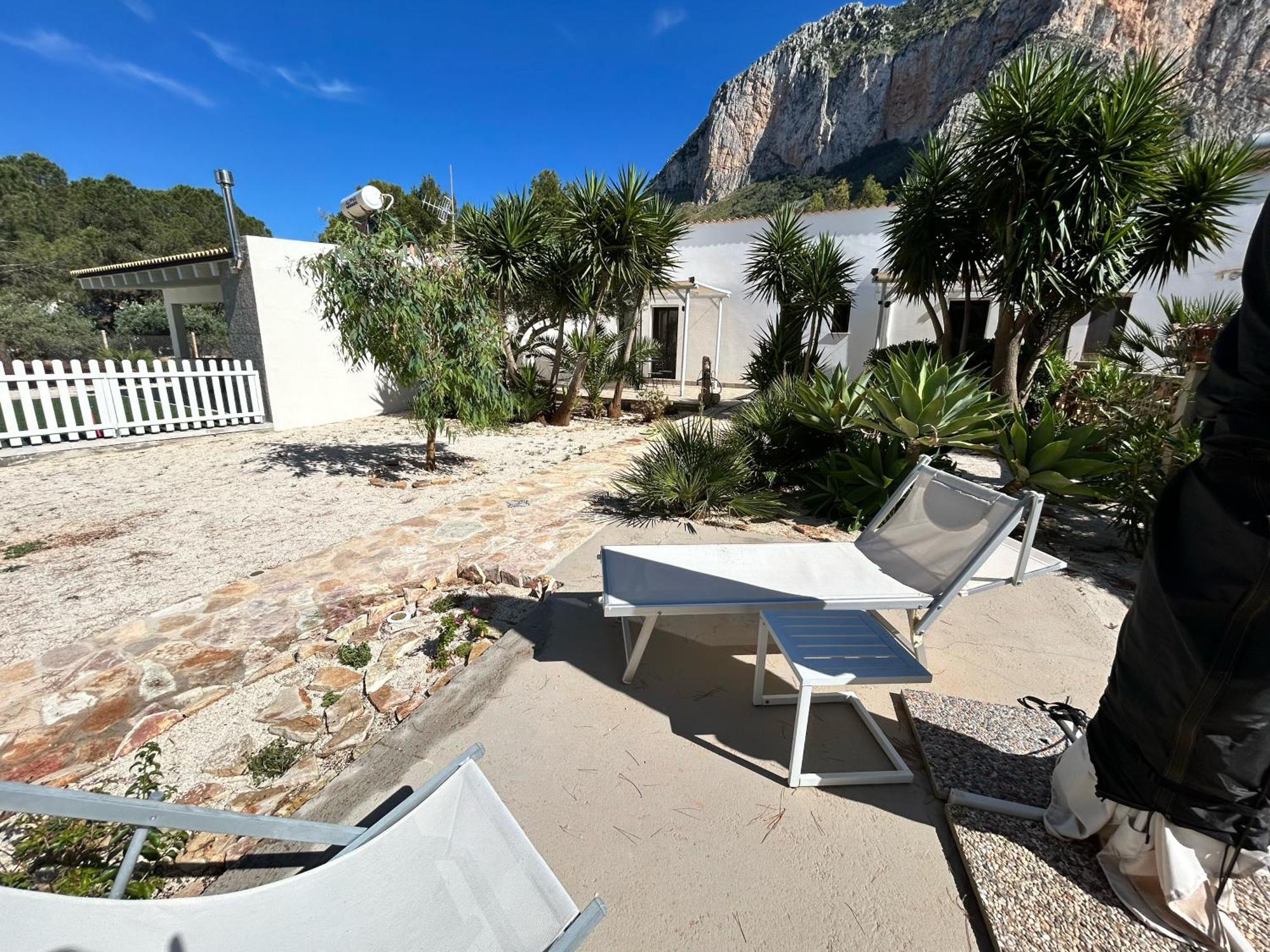L'Oasi Una Pineta Sul Mare Custonaci Exteriér fotografie
